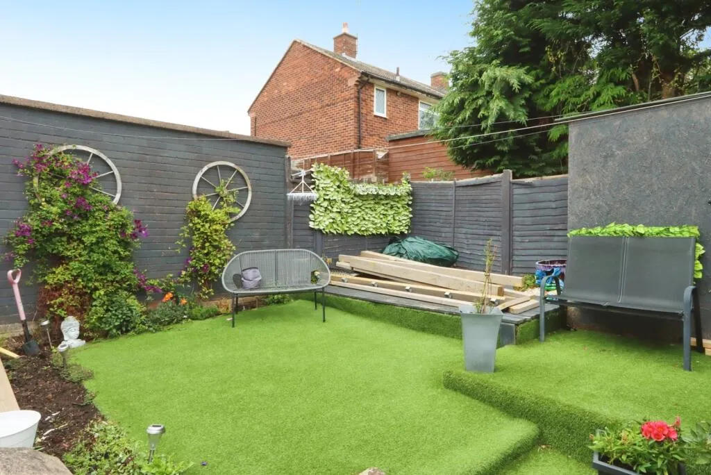 2 bed Town House