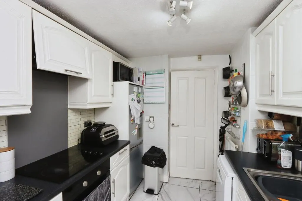 2 bed Town House