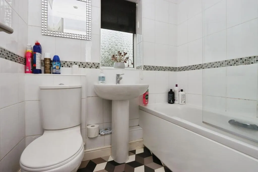 2 bed Town House