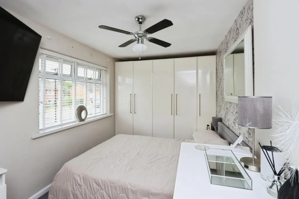 2 bed Town House