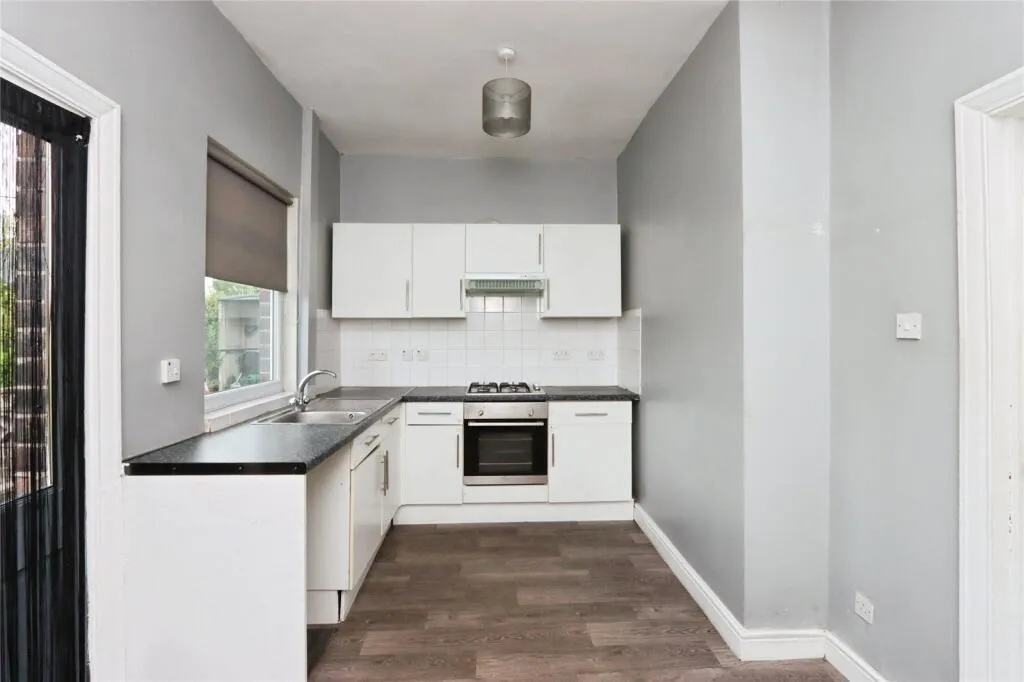 2 bed Semi-Detached