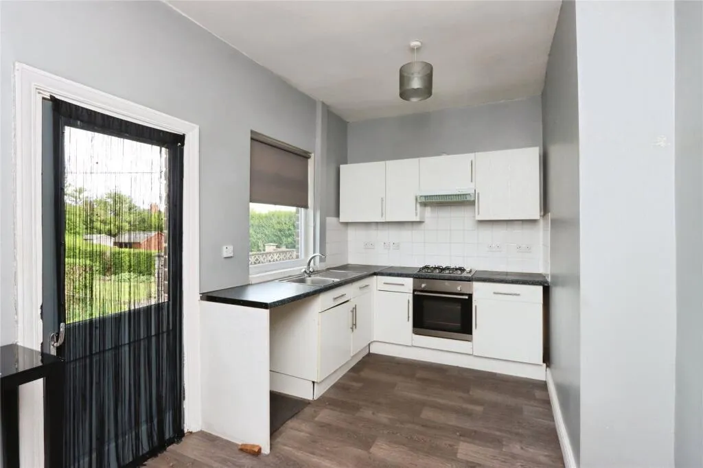 2 bed Semi-Detached