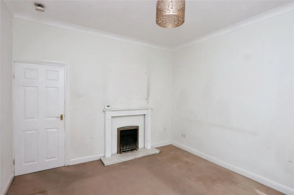 2 bed Semi-Detached