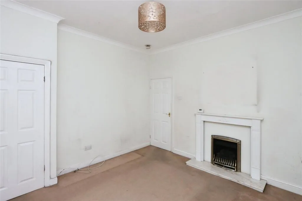 2 bed Semi-Detached