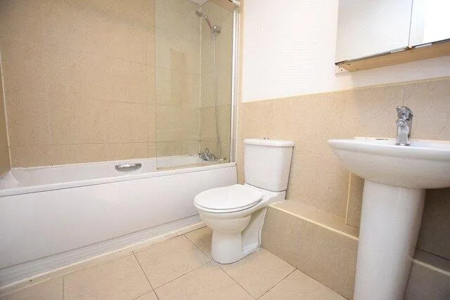 2 bed Apartment