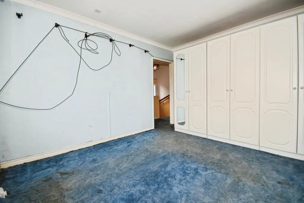 3 bed Semi-Detached