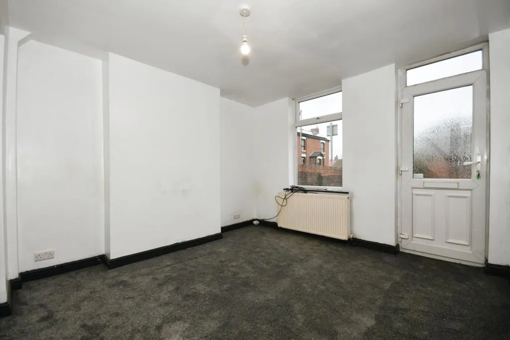 2 bed End of Terrace