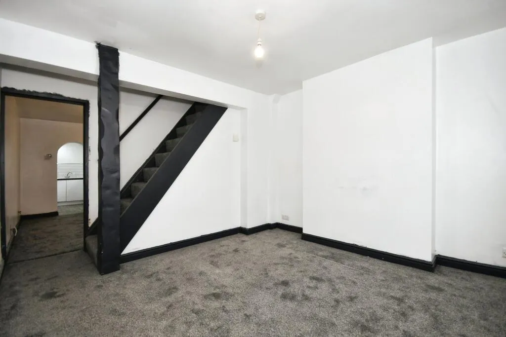 2 bed End of Terrace