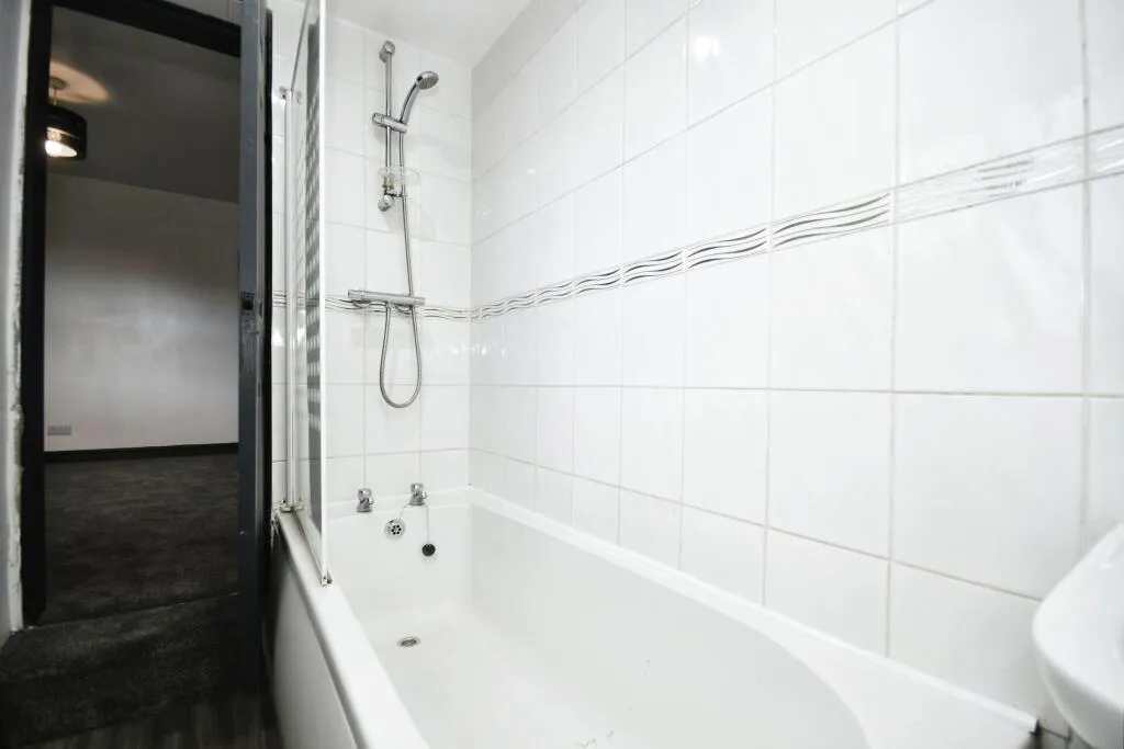 2 bed End of Terrace