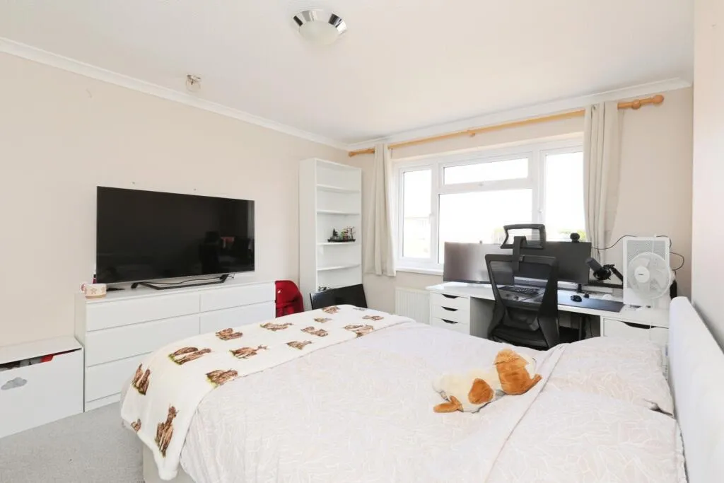 2 bed Detached Bungalow