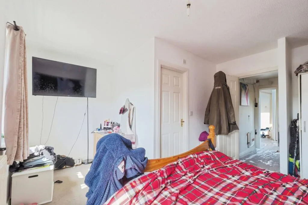 3 bed Terraced