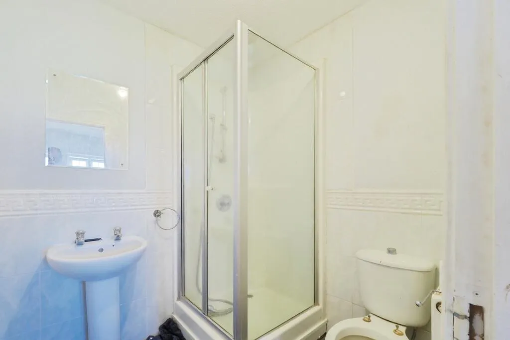 3 bed Terraced
