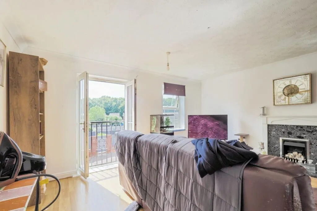 3 bed Terraced