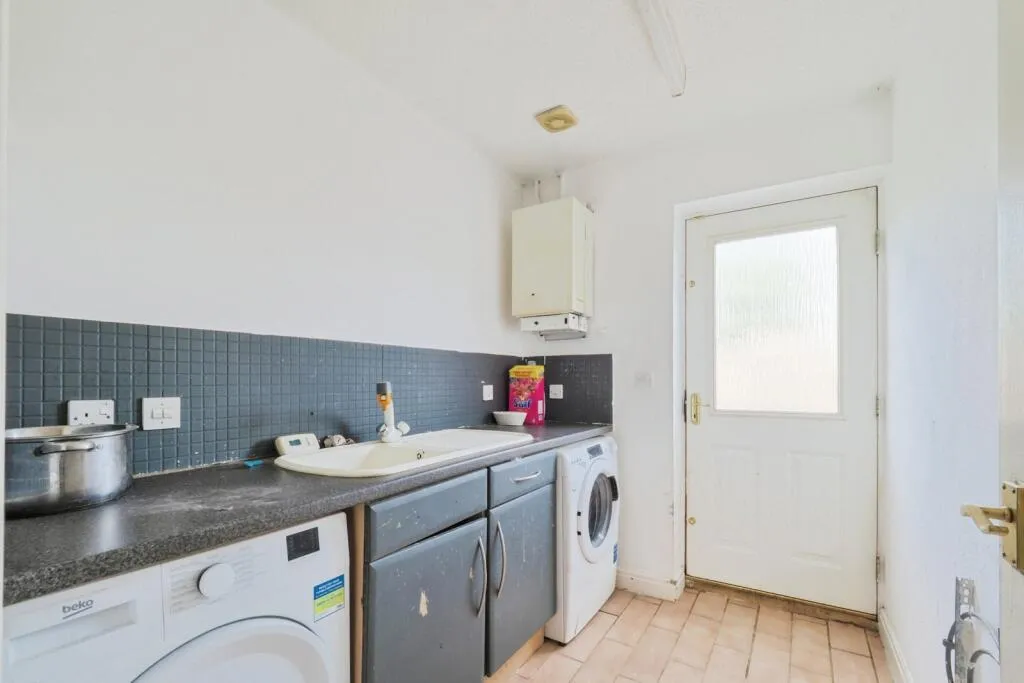 3 bed Terraced