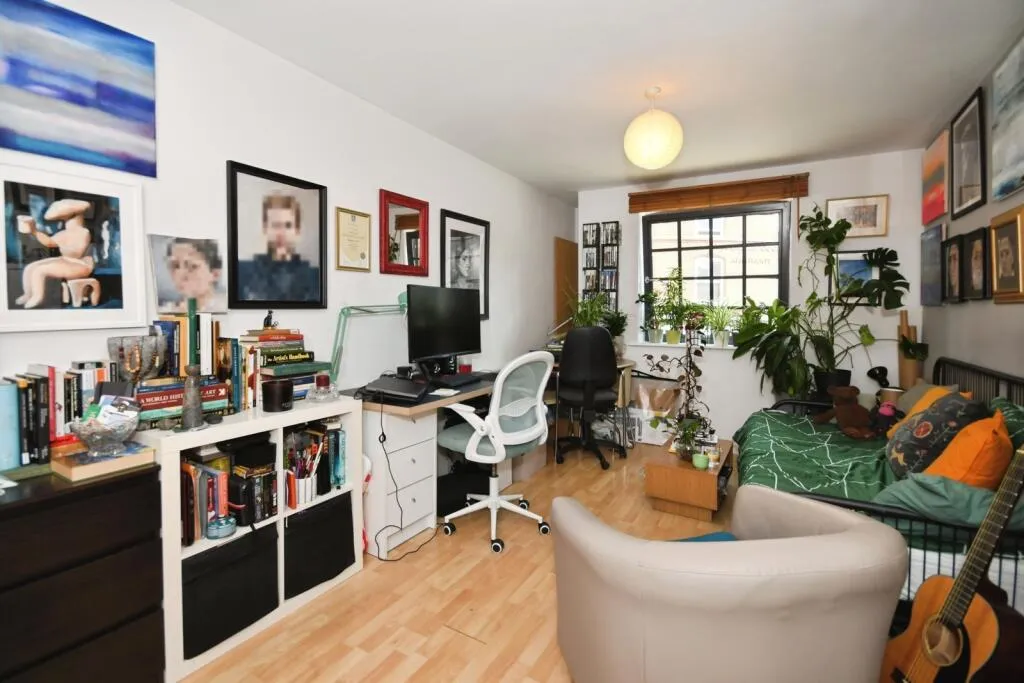 1 bed Apartment