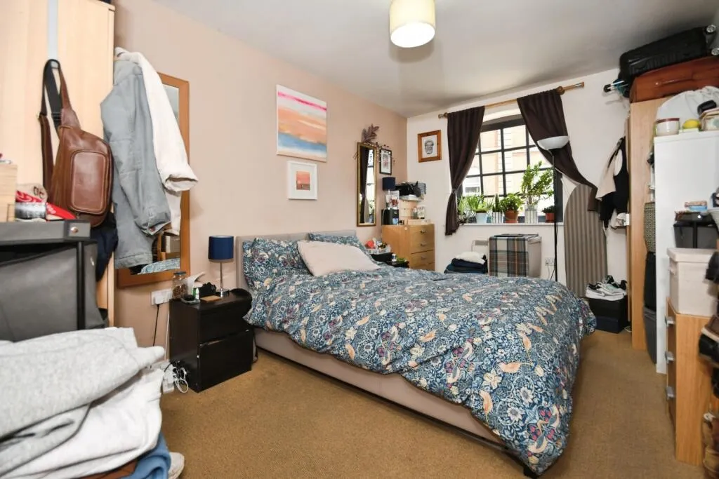 1 bed Apartment
