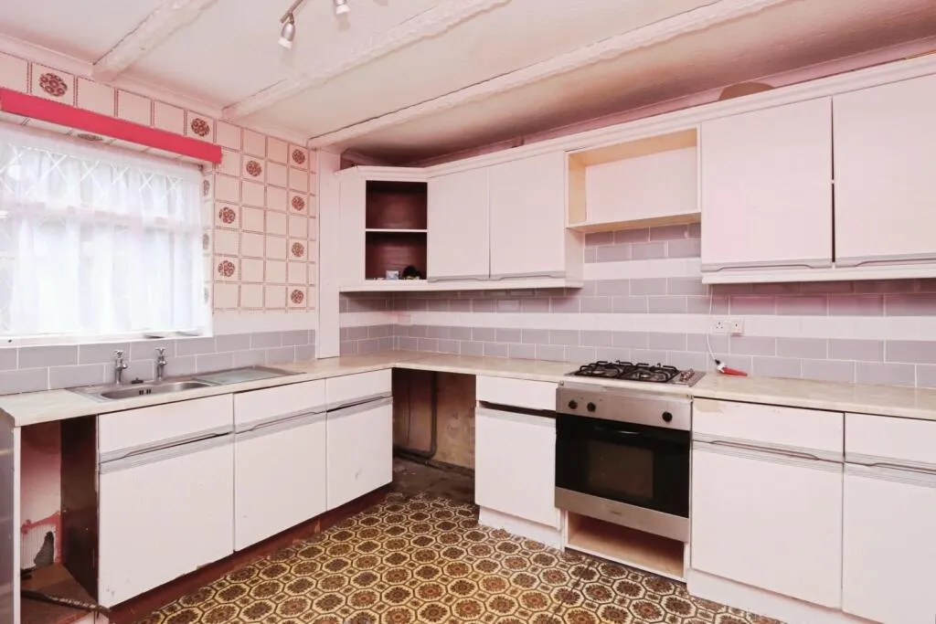 3 bed Terraced