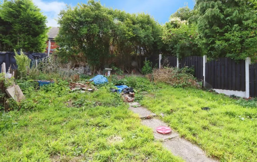 3 bed Terraced