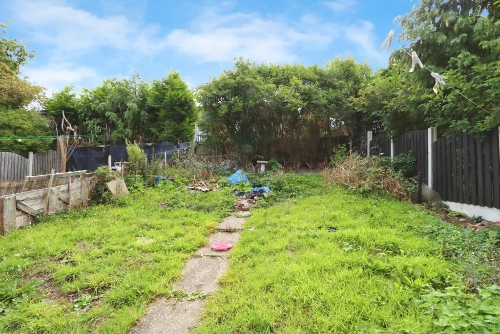 3 bed Terraced