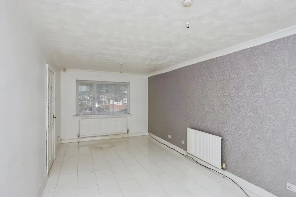 3 bed Terraced