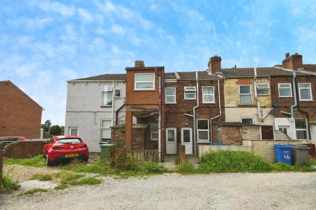 2 bed Terraced