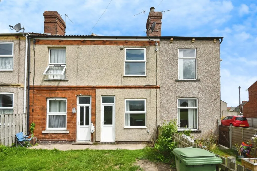 2 bed Terraced