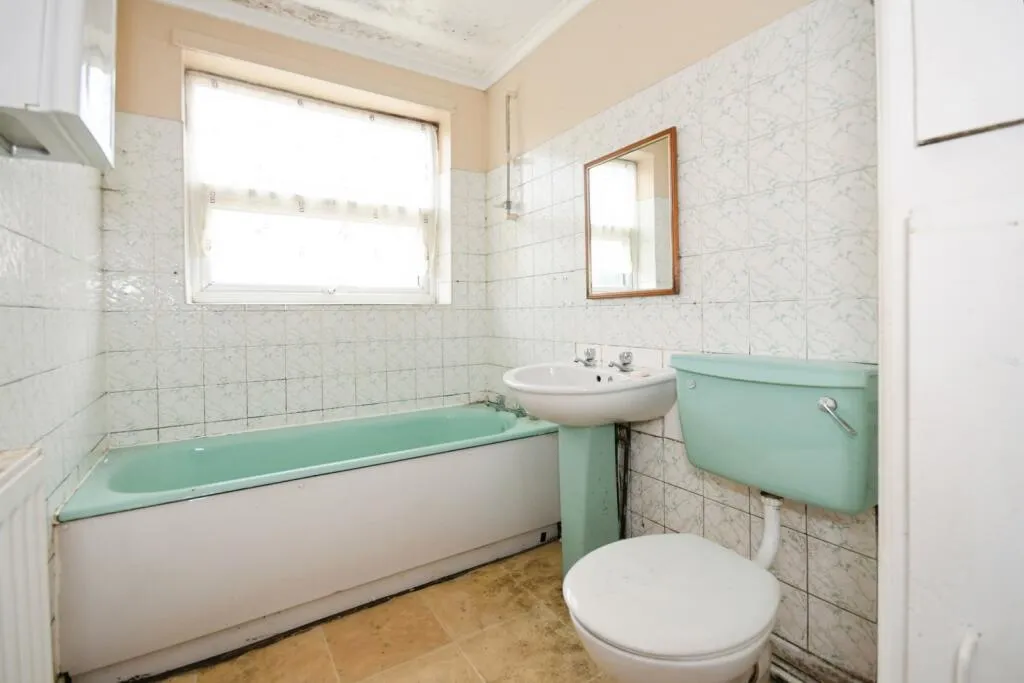 2 bed Terraced