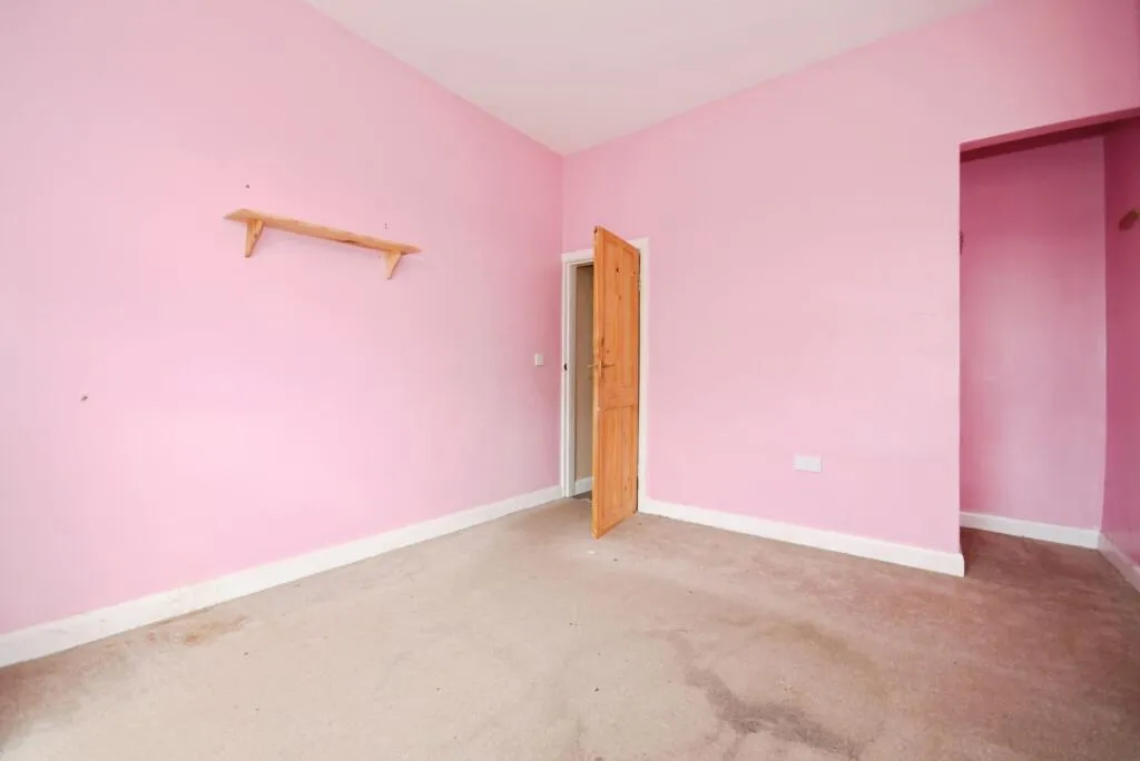 2 bed Terraced
