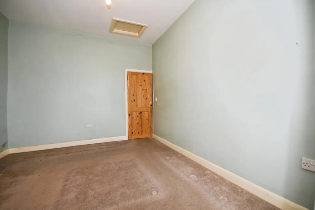 2 bed Terraced