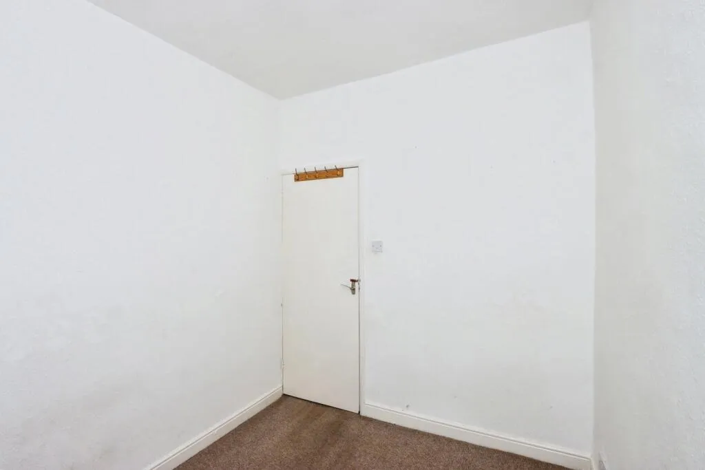3 bed Terraced