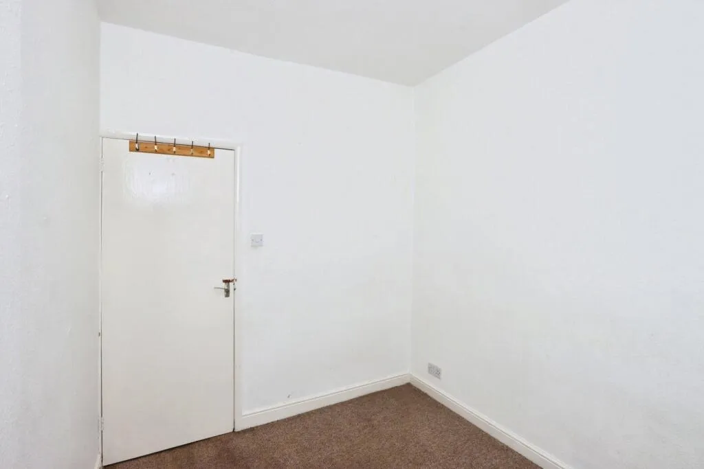 3 bed Terraced