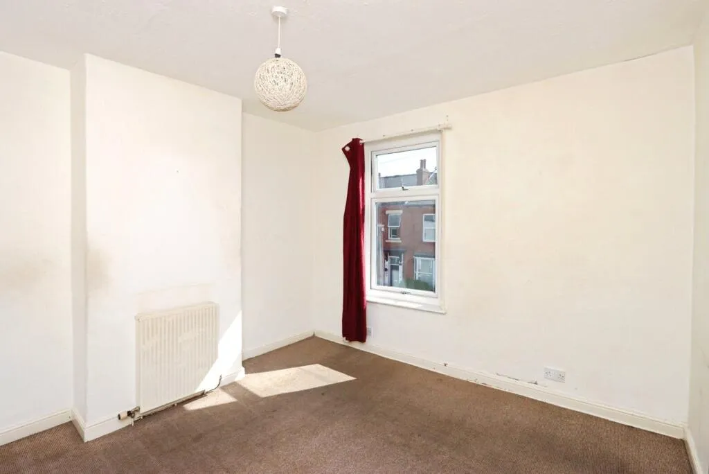 3 bed Terraced