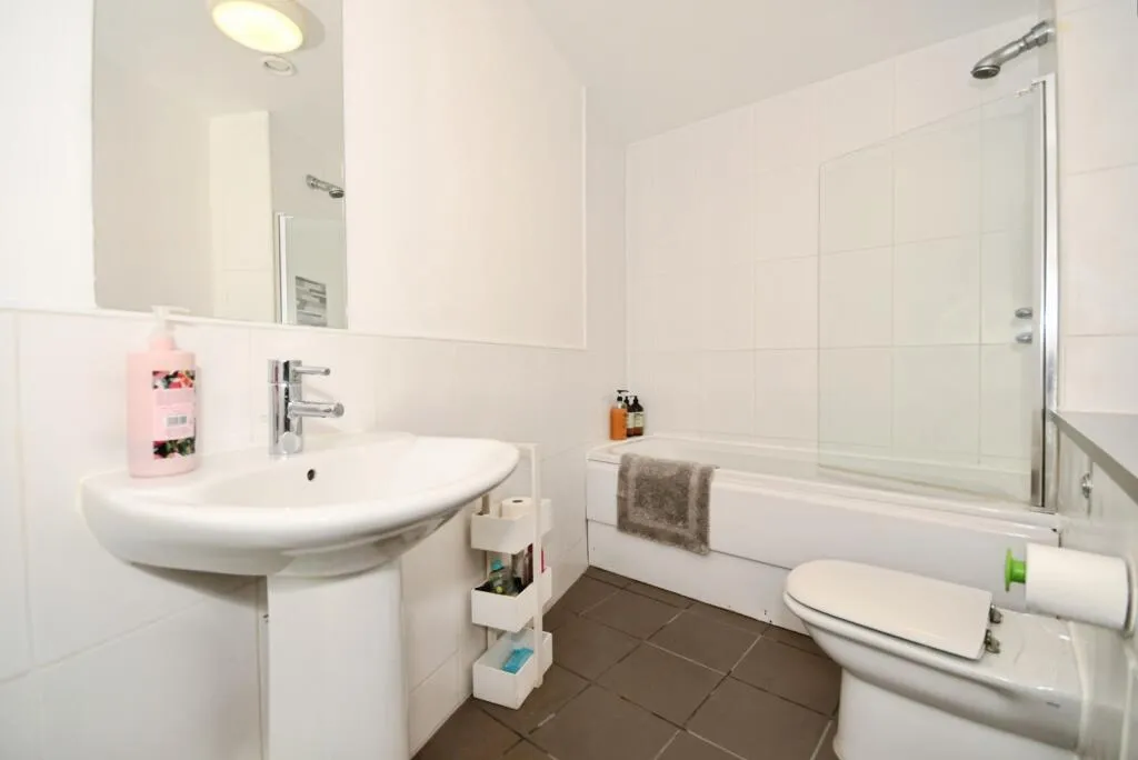 2 bed Apartment