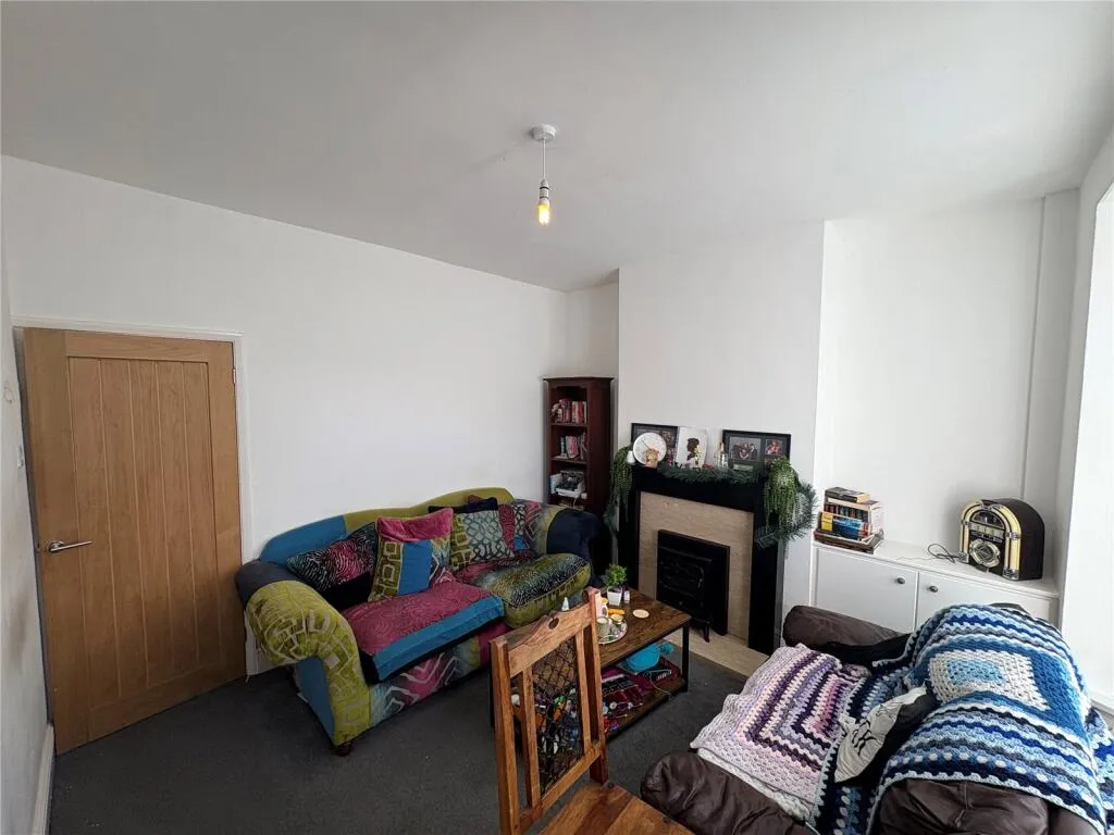 2 bed Terraced