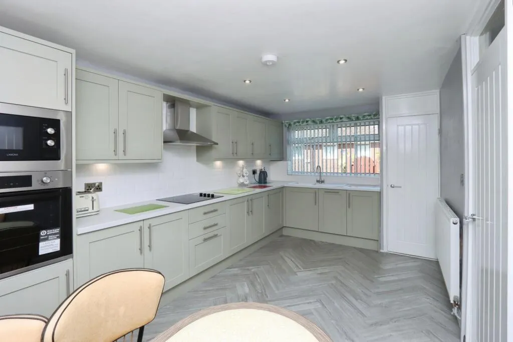 3 bed Terraced