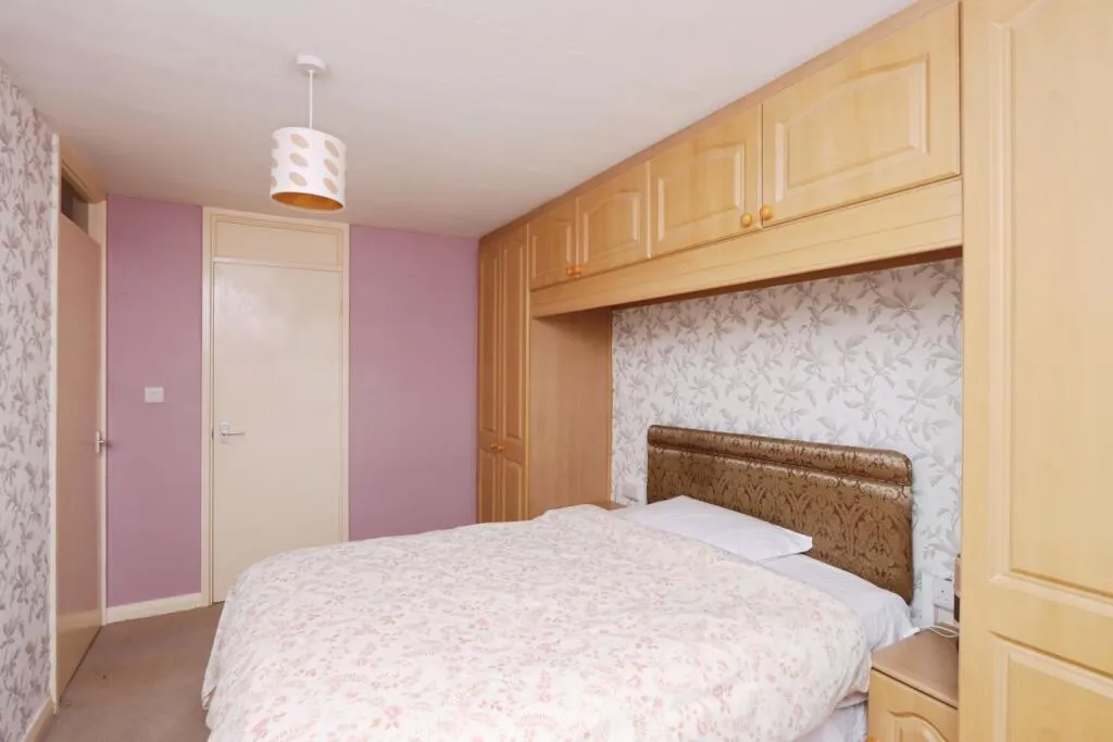 3 bed Terraced