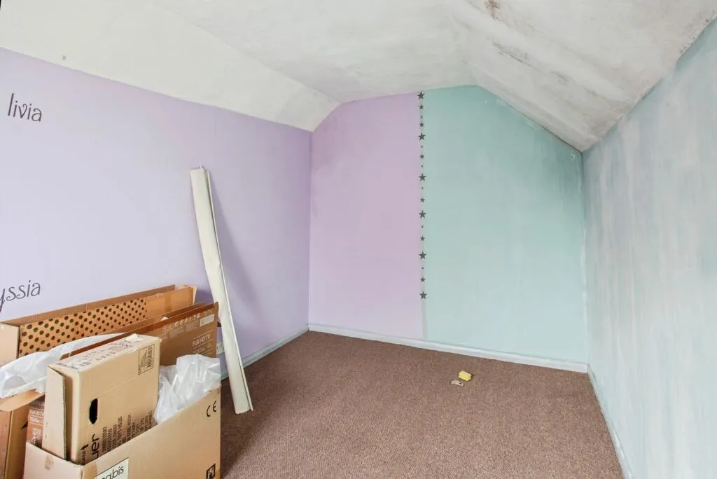 3 bed Terraced