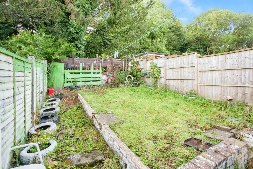 3 bed Terraced
