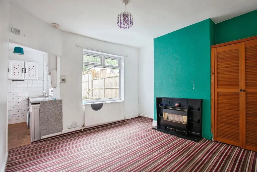 3 bed Terraced