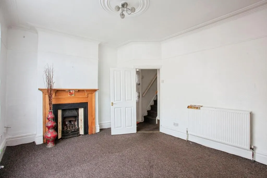 3 bed Terraced