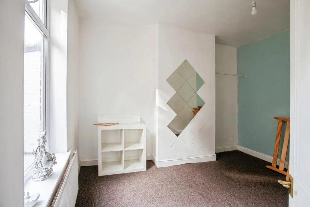3 bed Terraced