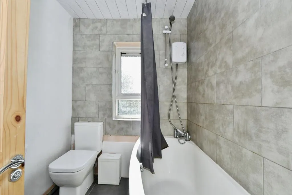 2 bed Terraced