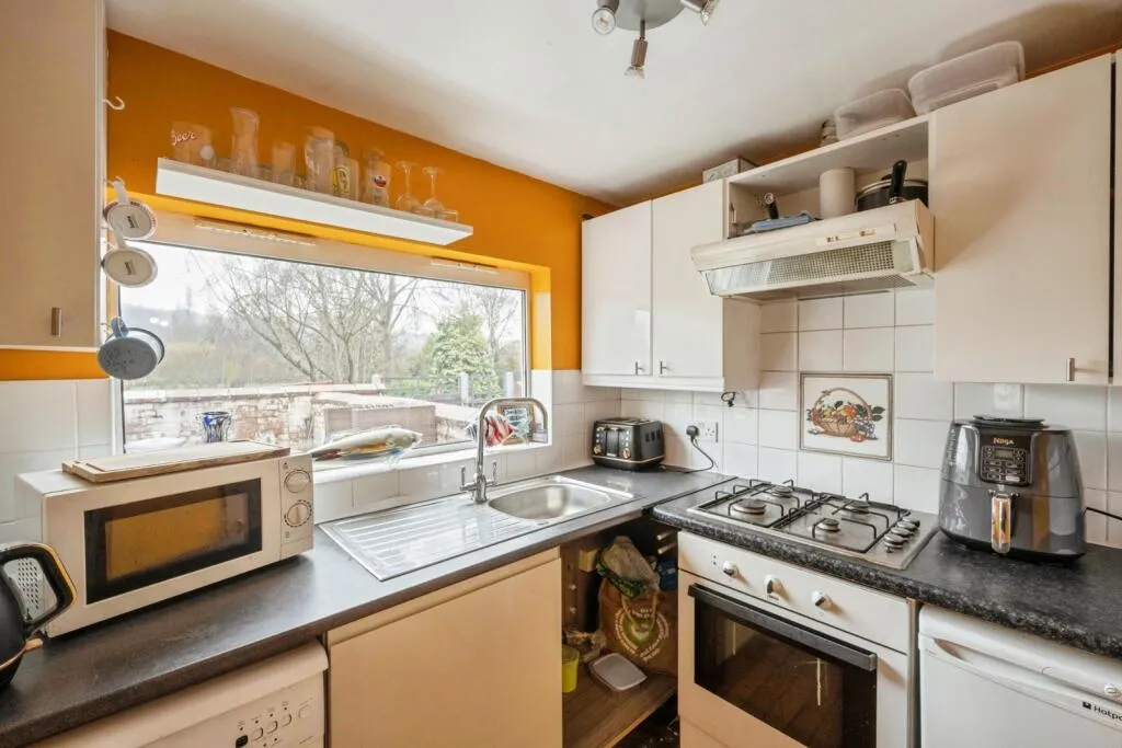 2 bed Terraced