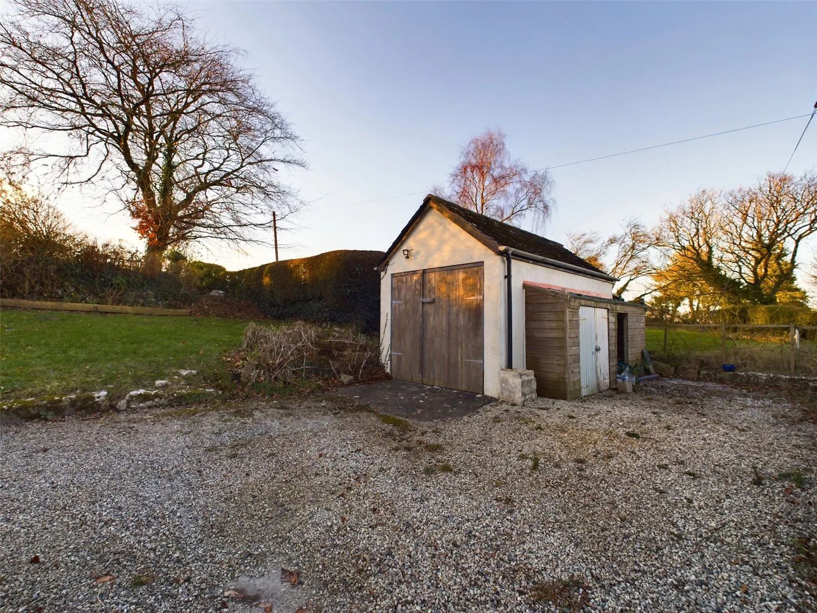 4 bed Semi-Detached