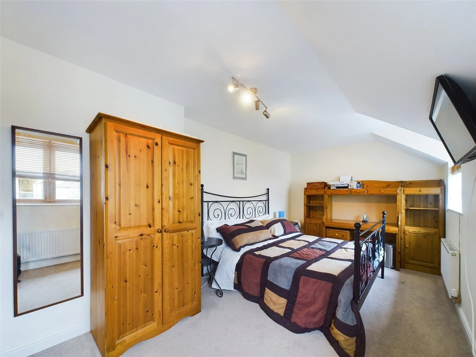 2 bed Apartment