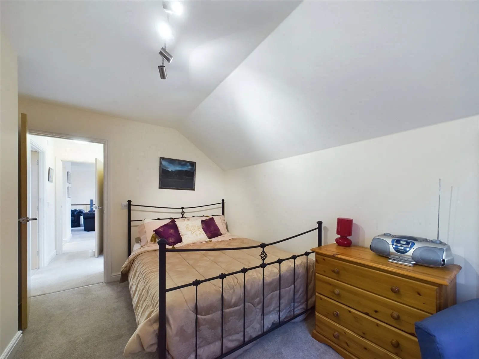 2 bed Apartment