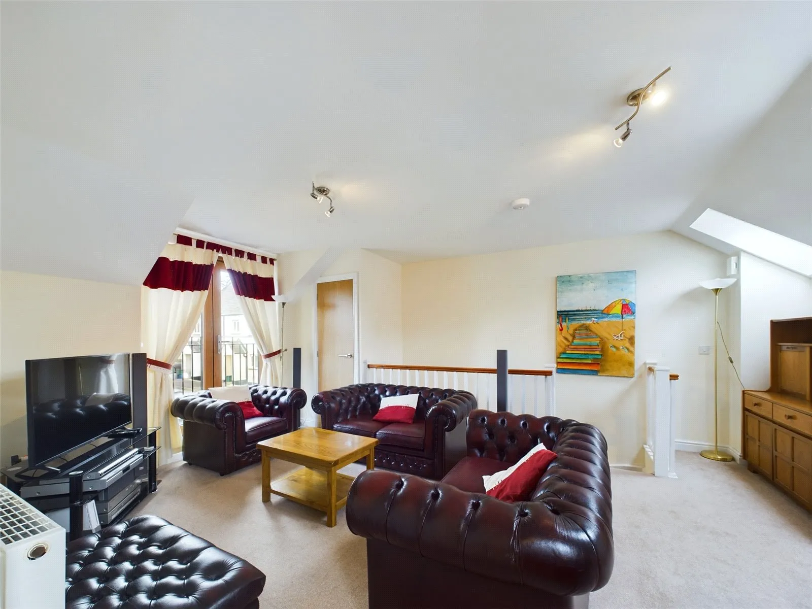 2 bed Apartment