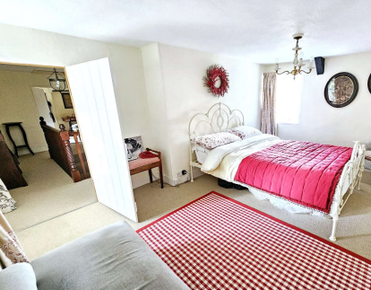 3 bed Character Property