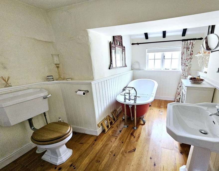 3 bed Character Property