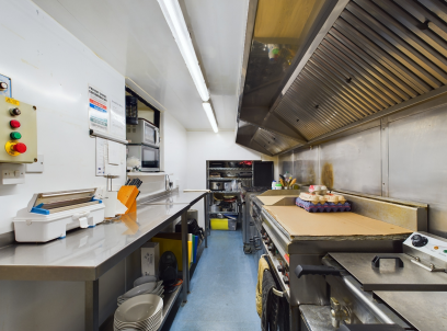 4 bed Pub